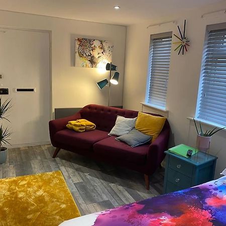 Cosy Studio Apartment Waterlooville Eksteriør billede