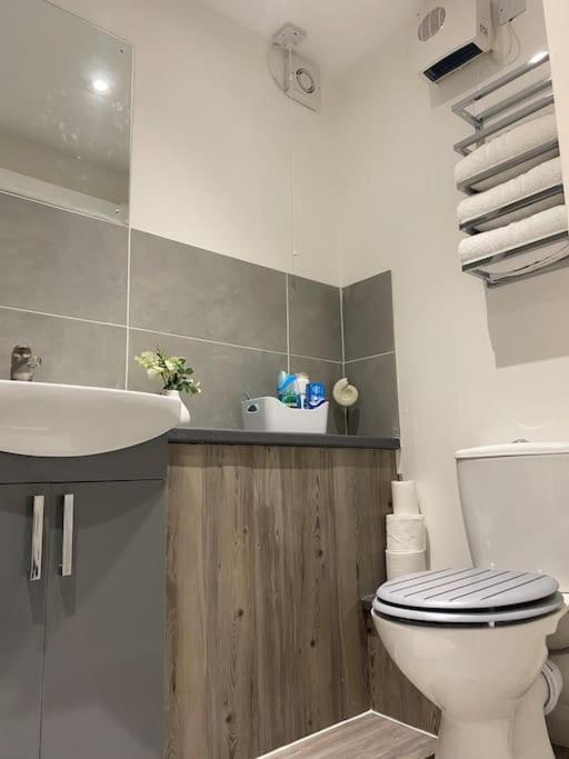 Cosy Studio Apartment Waterlooville Eksteriør billede