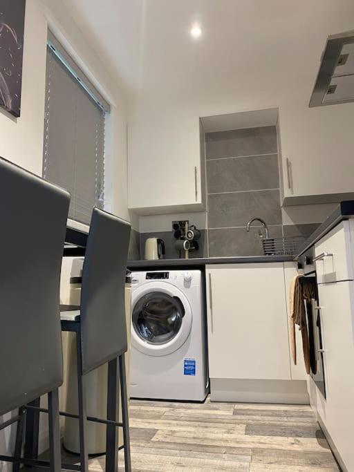 Cosy Studio Apartment Waterlooville Eksteriør billede